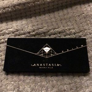 Anastasia Beverly Hills Prism Palette